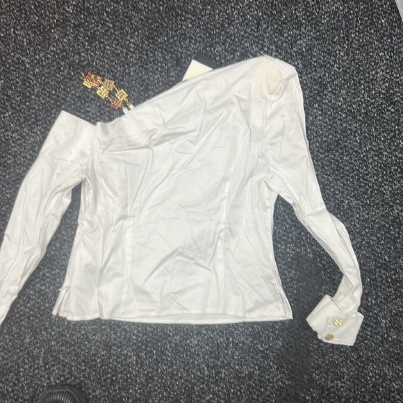 Balmain inspired white asymmetrical top, Sz 40 - Picture 3 of 4